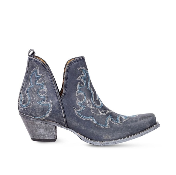 NWT Myra Leather Dusty Blue Boots - Picture 2 of 8